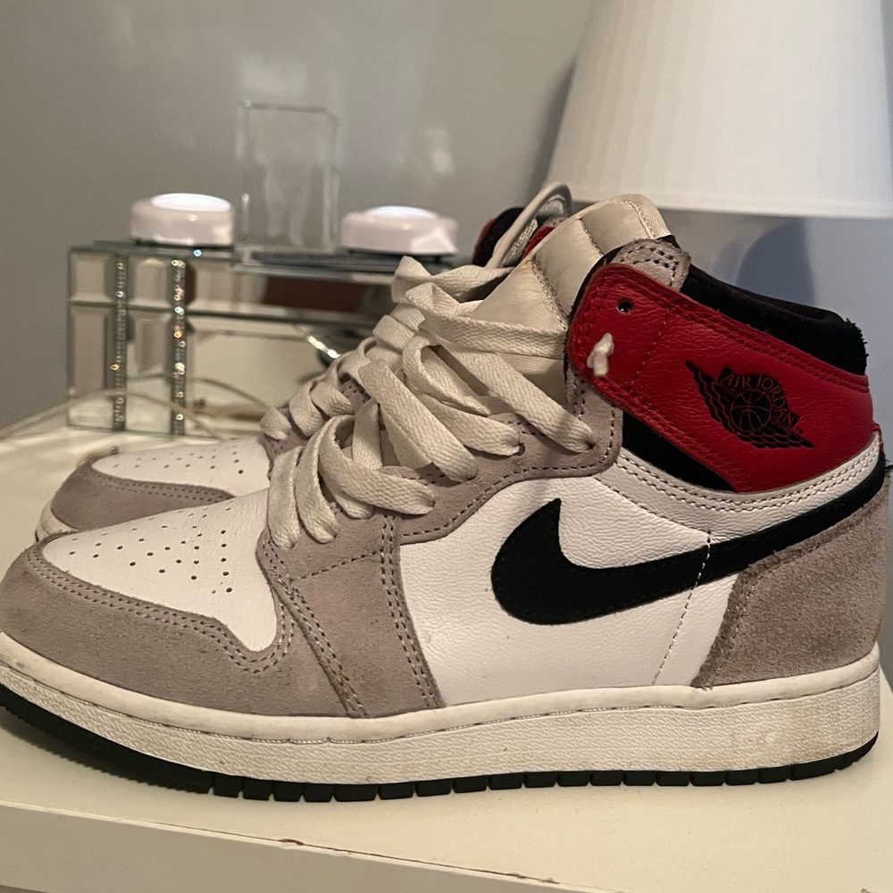Jordan 1 smoke grays